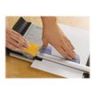 043859550425-Fellowes NEUTRON PLUS - Rogneuse / coupeuse A4 - coupe 10 feuilles-Gros plan-10