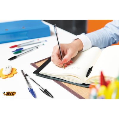 3086121601033-BIC Cristal - 4 Stylos à bille - noir, rouge, bleu, vert - 1 mm - pointe moyenne--6